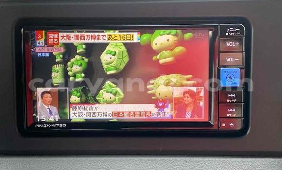 Acheter Occasion Voiture Toyota Coaster Gris à Lusaka, Zambie Acheter Occasion Voiture Toyota Coaster Gris à Lusaka, Zambie