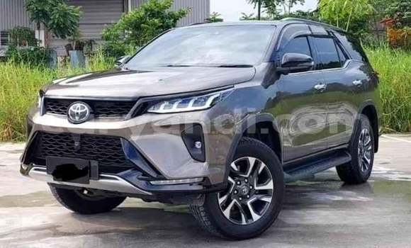 Nunua Ilio tumika Toyota Fortuner Nyingine Gari ndani ya Lusaka nchini Zambia