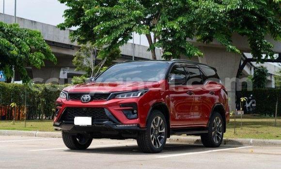 Acheter Occasion Voiture Toyota Fortuner Rouge à Lusaka, Zambie
