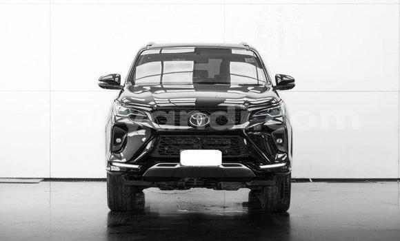 Tenga Tsaru Toyota Fortuner Nhema Mota in Lusaka in Zambia Tenga Tsaru Toyota Fortuner Nhema Mota in Lusaka in Zambia