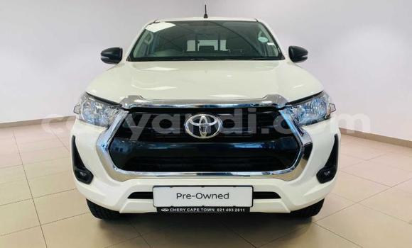 Buy Used Toyota Hilux White Car in Lusaka in Zambia Buy Used Toyota Hilux White Car in Lusaka in Zambia