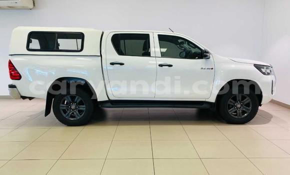 Buy Used Toyota Hilux White Car in Lusaka in Zambia Buy Used Toyota Hilux White Car in Lusaka in Zambia