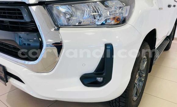 Buy Used Toyota Hilux White Car in Lusaka in Zambia Buy Used Toyota Hilux White Car in Lusaka in Zambia