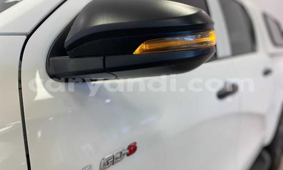 Buy Used Toyota Hilux White Car in Lusaka in Zambia Buy Used Toyota Hilux White Car in Lusaka in Zambia