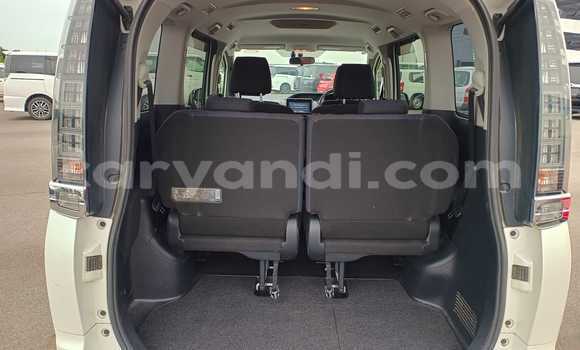 Tenga Tsaru Toyota Voxy Chena Mota in Kitwe in Zambia Tenga Tsaru Toyota Voxy Chena Mota in Kitwe in Zambia