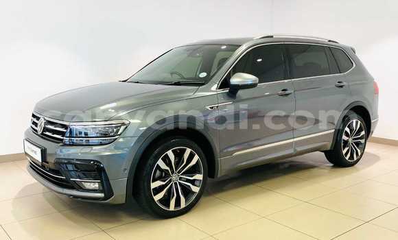 Acheter Occasion Voiture Volkswagen Tiguan Gris à Lusaka, Zambie Acheter Occasion Voiture Volkswagen Tiguan Gris à Lusaka, Zambie