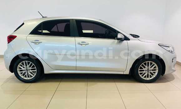 Acheter Occasion Voiture Kia Rio Blanc à Lusaka, Zambie Acheter Occasion Voiture Kia Rio Blanc à Lusaka, Zambie
