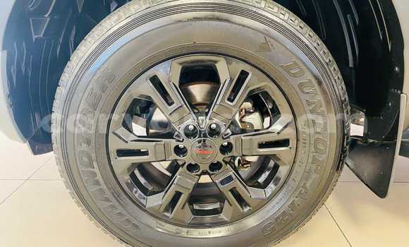 Acheter Occasion Voiture Nissan Navara Gris à Lusaka, Zambie Acheter Occasion Voiture Nissan Navara Gris à Lusaka, Zambie