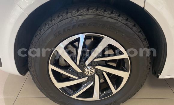 Nunua Ilio tumika Volkswagen Caravelle Nyeupe Gari ndani ya Lusaka nchini Zambia Nunua Ilio tumika Volkswagen Caravelle Nyeupe Gari ndani ya Lusaka nchini Zambia
