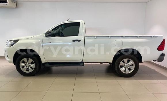 Buy Used Toyota Hilux White Car in Lusaka in Zambia Buy Used Toyota Hilux White Car in Lusaka in Zambia