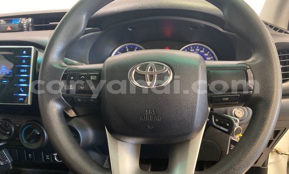 Buy Used Toyota Hilux White Car in Lusaka in Zambia Buy Used Toyota Hilux White Car in Lusaka in Zambia