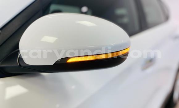 Buy Used Hyundai Tucson White Car in Lusaka in Zambia Buy Used Hyundai Tucson White Car in Lusaka in Zambia