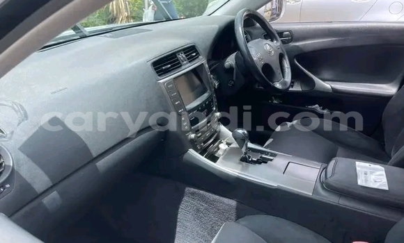 Tenga Tsaru Lexus LX 570 Zvimwe Mota in Choma in Southern Tenga Tsaru Lexus LX 570 Zvimwe Mota in Choma in Southern