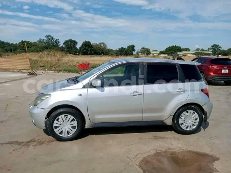 Big with watermark toyota ist zambia import dubai 29432