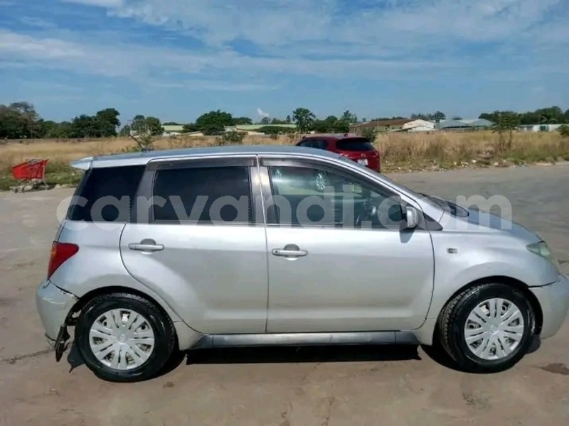 Big with watermark toyota ist zambia import dubai 29432