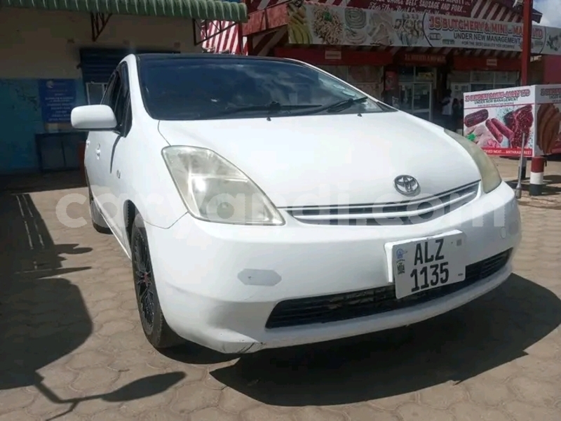 Big with watermark toyota prius zambia lusaka 29447