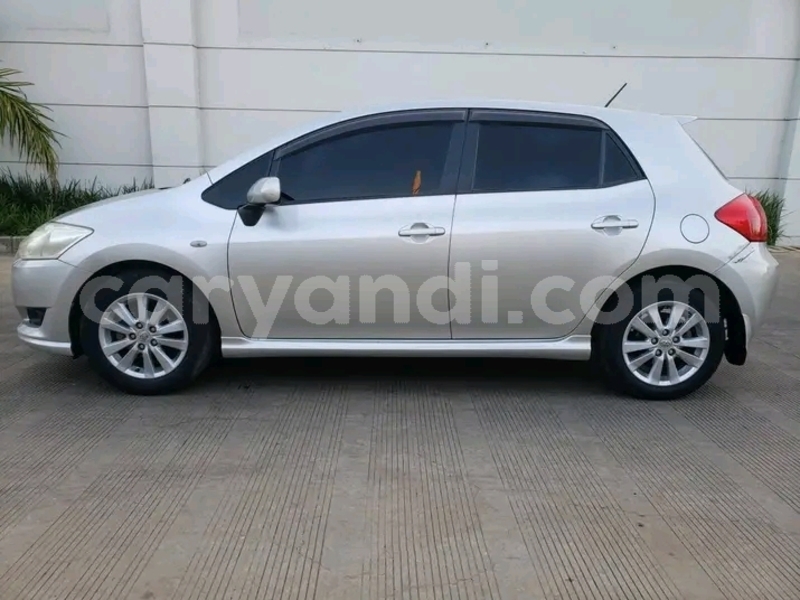 Big with watermark toyota auris zambia lusaka 29460