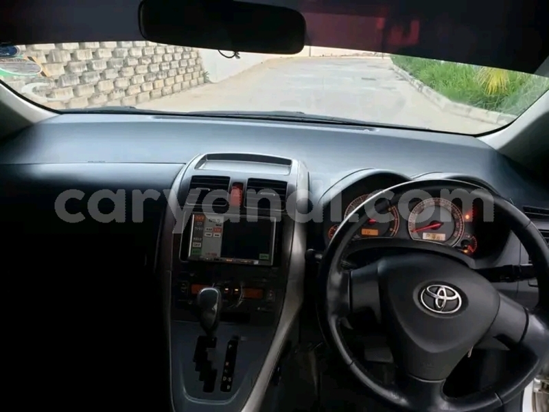 Big with watermark toyota auris zambia lusaka 29460