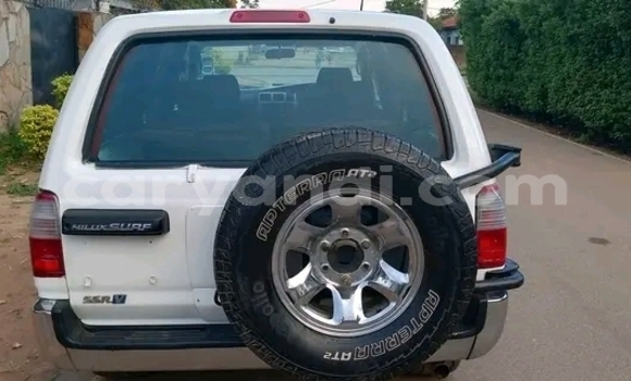Acheter Occasion Voiture Toyota Surf Blanc à Lusaka, Zambie