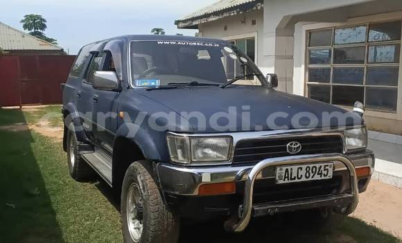 Acheter Occasion Voiture Toyota Hilux Noir à Lusaka, Zambie