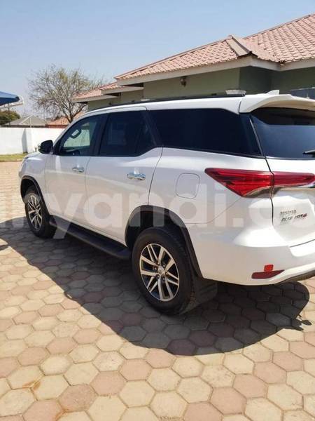 Big with watermark toyota fortuner zambia lusaka 29495