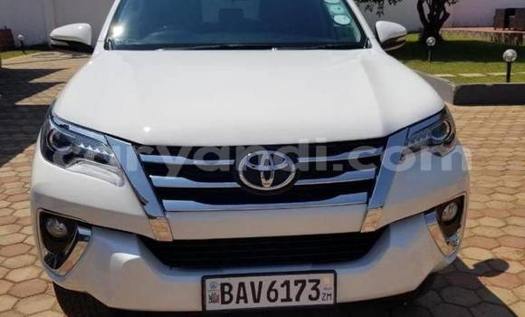 Buy Used Toyota Fortuner White Car in Lusaka in Zambia Buy Used Toyota Fortuner White Car in Lusaka in Zambia