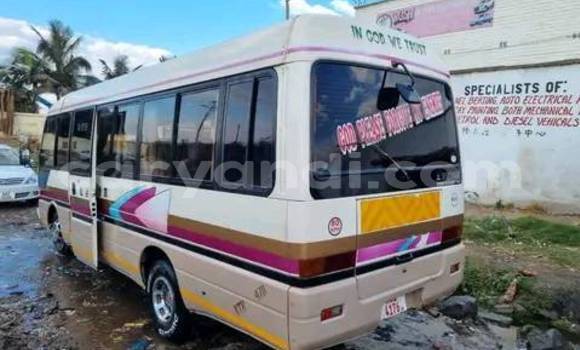 Buy Used Mitsubishi RVR White Car in Lusaka in Zambia
