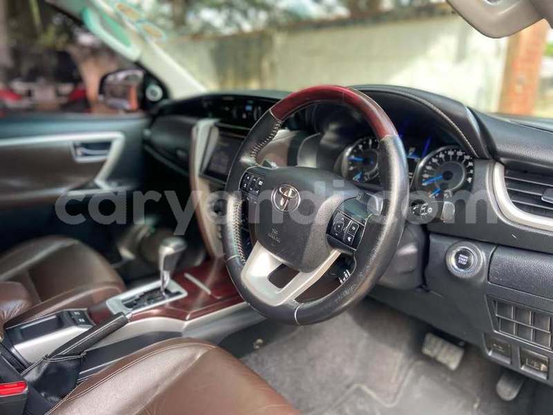 Big with watermark toyota fortuner zambia lusaka 29524