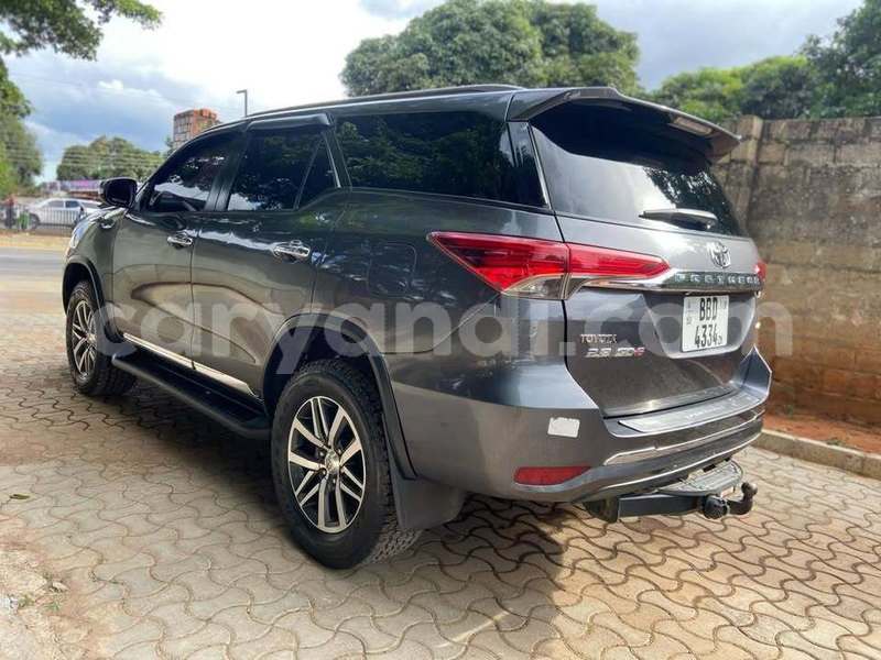 Big with watermark toyota fortuner zambia lusaka 29524