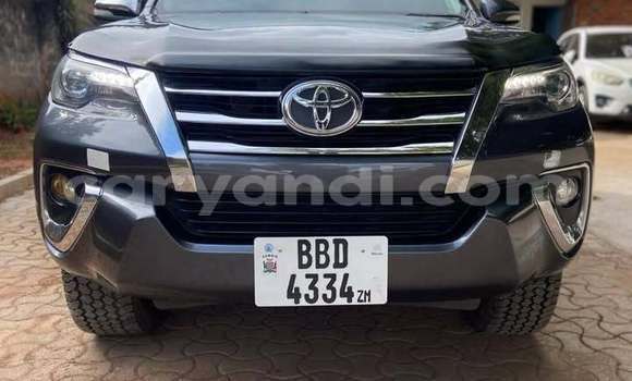 Nunua Ilio tumika Toyota Fortuner Nyingine Gari ndani ya Lusaka nchini Zambia Nunua Ilio tumika Toyota Fortuner Nyingine Gari ndani ya Lusaka nchini Zambia