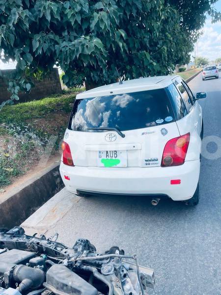 Big with watermark toyota ist zambia lusaka 29532