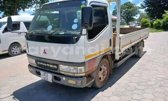 Buy Used Mitsubishi Carisma Other Car in Lusaka in Zambia