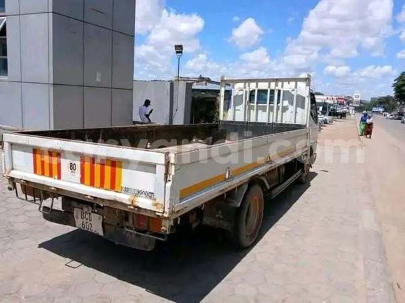 Big with watermark mitsubishi carisma zambia lusaka 29554