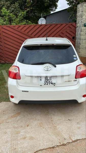 Big with watermark toyota auris zambia lusaka 29566