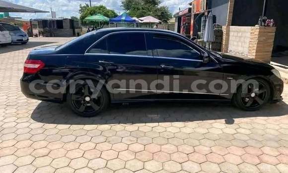 Tenga Tsaru Mercedes-Benz E200 Zvimwe Mota in Lusaka in Zambia Tenga Tsaru Mercedes-Benz E200 Zvimwe Mota in Lusaka in Zambia
