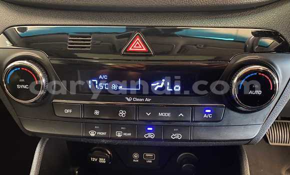 Buy Used Hyundai Tucson Silver Car in Lusaka in Zambia Buy Used Hyundai Tucson Silver Car in Lusaka in Zambia
