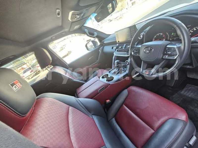 Big with watermark toyota land cruiser zambia lusaka 29599