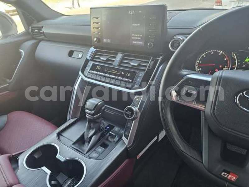 Big with watermark toyota land cruiser zambia lusaka 29599