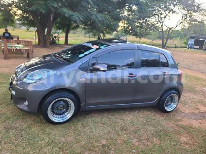 Big with watermark toyota vitz zambia lusaka 29605