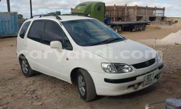 Tenga Tsaru Toyota Spacio Zvimwe Mota in Lusaka in Zambia Tenga Tsaru Toyota Spacio Zvimwe Mota in Lusaka in Zambia