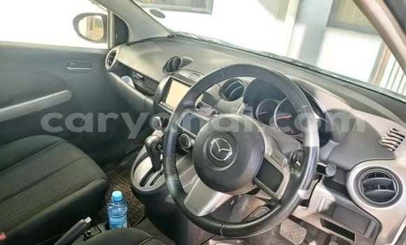 Tenga Tsaru Mazda Demio Zvimwe Mota in Lusaka in Zambia Tenga Tsaru Mazda Demio Zvimwe Mota in Lusaka in Zambia