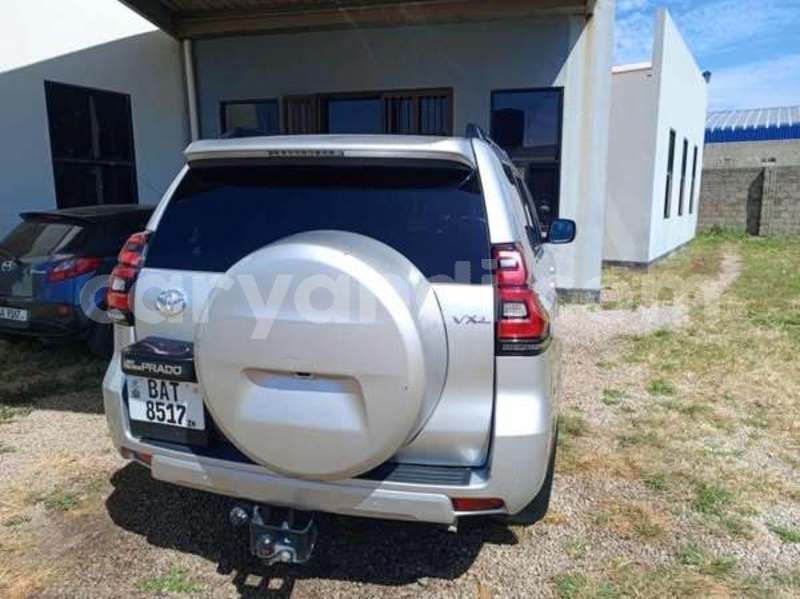 Big with watermark toyota prado zambia lusaka 29640