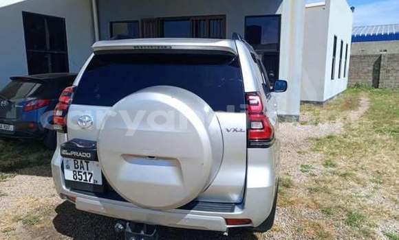 Tenga Tsaru Toyota Prado Zvimwe Mota in Lusaka in Zambia Tenga Tsaru Toyota Prado Zvimwe Mota in Lusaka in Zambia