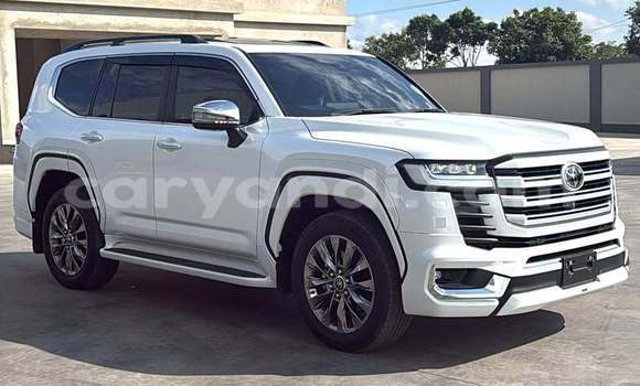 Acheter Occasion Voiture Toyota Land Cruiser Prado Blanc à Lusaka, Zambie Acheter Occasion Voiture Toyota Land Cruiser Prado Blanc à Lusaka, Zambie