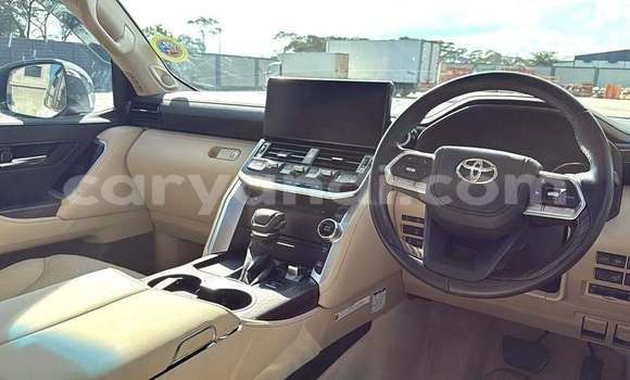Acheter Occasion Voiture Toyota Land Cruiser Prado Blanc à Lusaka, Zambie Acheter Occasion Voiture Toyota Land Cruiser Prado Blanc à Lusaka, Zambie