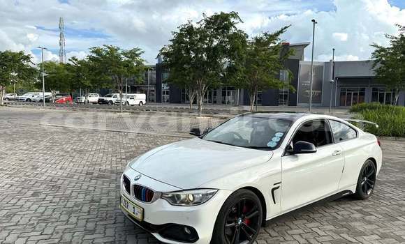 Acheter Occasion Voiture BMW 4er Blanc à Lusaka, Zambie Acheter Occasion Voiture BMW 4er Blanc à Lusaka, Zambie