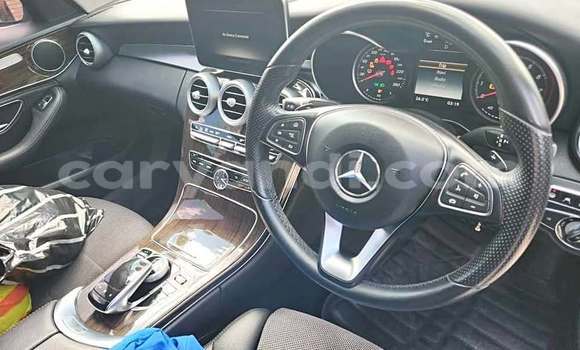 Acheter Occasion Voiture Mercedes‒Benz C–Class Blanc à Lusaka, Zambie Acheter Occasion Voiture Mercedes‒Benz C–Class Blanc à Lusaka, Zambie