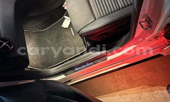 Acheter Occasion Voiture Mercedes‒Benz A–Class Blanc à Lusaka, Zambie Acheter Occasion Voiture Mercedes‒Benz A–Class Blanc à Lusaka, Zambie