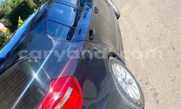 Acheter Occasion Voiture BMW 1M Noir à Lusaka, Zambie Acheter Occasion Voiture BMW 1M Noir à Lusaka, Zambie