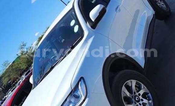 Acheter Occasion Voiture GMC Savana Blanc à Lusaka, Zambie Acheter Occasion Voiture GMC Savana Blanc à Lusaka, Zambie